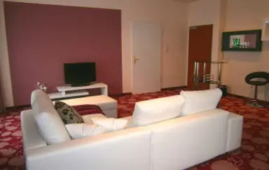 Sky Hotel Gwarna - zdjęcie 5