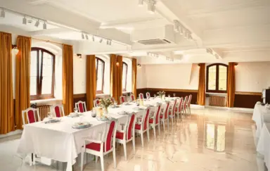 Hotel Pałac w Myślęcinku