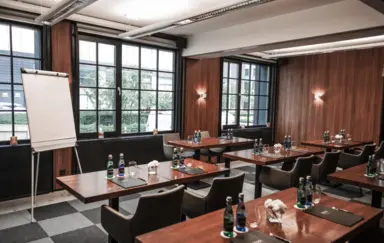 Stixx Bar & Grill - photo 5