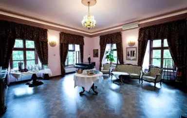 Manor House SPA - Pałac Odrowążów - photo 2