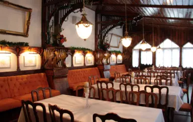 ORANŻERIA - POŁĄCZONA Z SALĄ GŁÓWNĄ