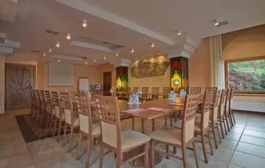 Ośrodek Usług Hotelarskich Redyk - zdjęcie 4