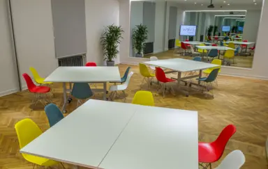 i-View Meetings - OBIEKT ZAMKNIĘTY - zdjęcie 3