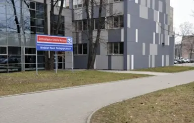 Dolnośląska Szkoła Wyższa - zdjęcie 5