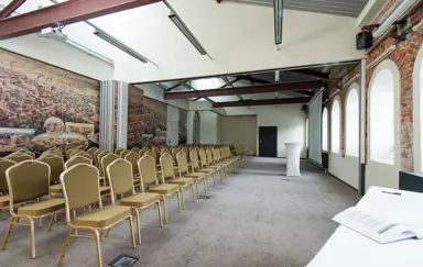 Aparthotel Stara Przędzalnia - photo 2