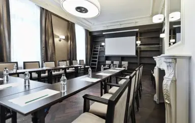 Hotel Red Baron Swidnica sala konferencyjna