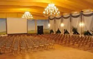 Zamek Dubiecko - photo 2