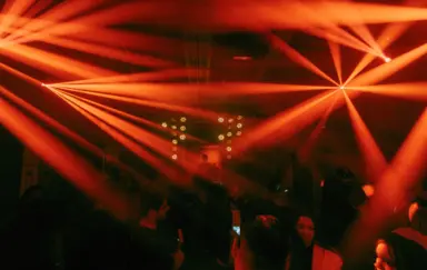 oświetlenie Portman, IVL i Showtec