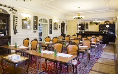 Pałac Tłokinia - zdjęcie 2