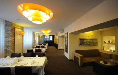 Karat Warszawa restauracja