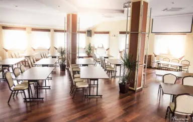 Hotel i Restauracja Brochów - zdjęcie 4