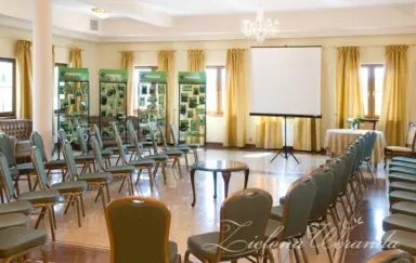 Hotel - Restauracja "Zielona Weranda"