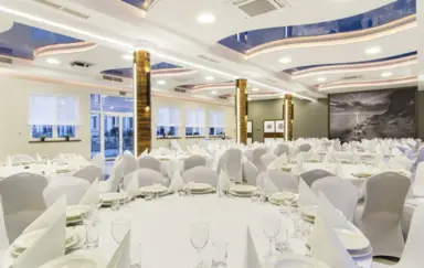 Hotel Pory Roku Pokrzydowo - photo 2