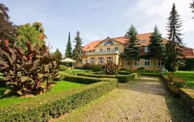 Dwór Sześć Dębów