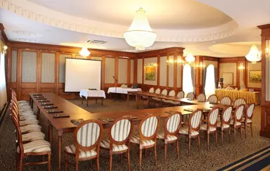 Sala Wiedeńska - Ustawienie podkowa