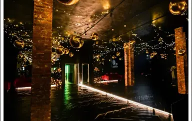 Samo Centrum Wszechświata/Warsaw Event Space - zdjęcie 3