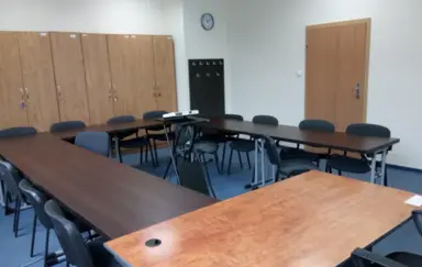Ośrodek Kształcenia Samorządu Terytorialnego im. Waleriana Pańki we Wrocławiu - zdjęcie 2