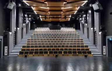 Dom Kultury KADR Warszawa sala widowiskowa