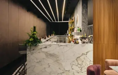 Hotel Blow Up Hall Poznan bar