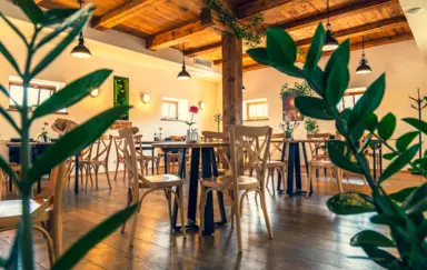 Stary Spichlerz - Centrum Wsparcia Przedsiębiorczości w Boguchwale (Rynek)