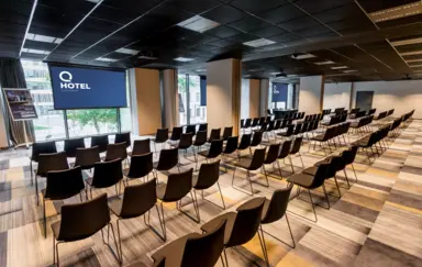 Q Hotel Plus Kraków - photo 2