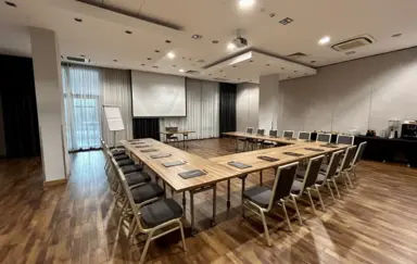 Hotel Swing Kraków - photo 2