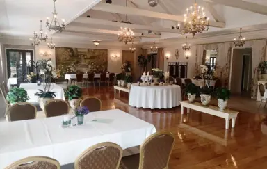 Pałac na Opieszynie Września sala bankietowa