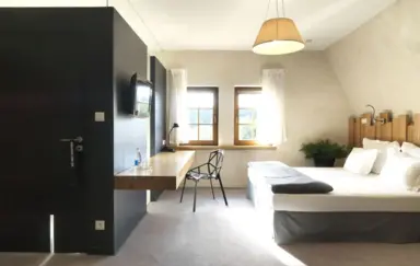 HOT_elarnia Puszczykowo pokoj