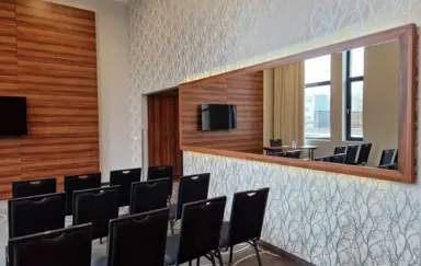 Warsaw Plaza Hotel Sala Trefl