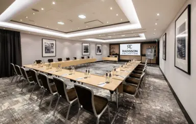 Radisson Collection Hotel Warszawa - zdjęcie 2