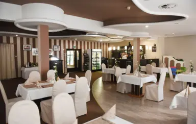 Hotel Ossowski Kobylnica restauracja