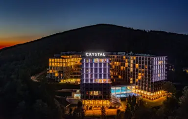 Hotel Crystal Mountain - photo 2