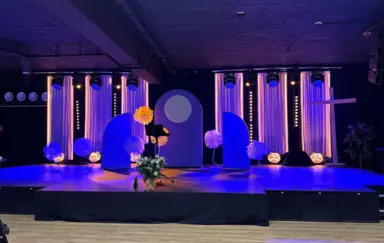 Centrum NU Warszawa  Scena na poziomie -1 (450 osób)