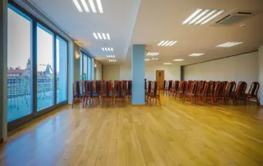 Kamienica pod Aniolami Wroclaw sala konferencyjna