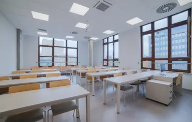 Akademia Humanistyczno-Ekonomiczna w Łodzi - photo 2