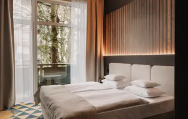 Pokoje & Apartamenty