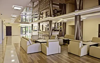 SANVIT Lake Resort & Spa Lublin lobby