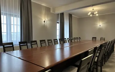 Karczma u Jakuba Brzezimierz sala
