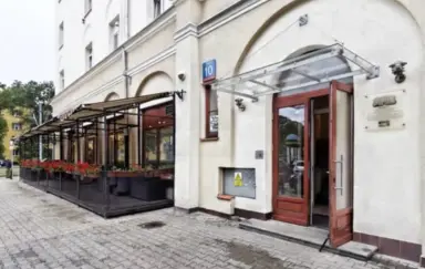 Centrum Żoliborz Plac Inwalidów 10 - photo 2