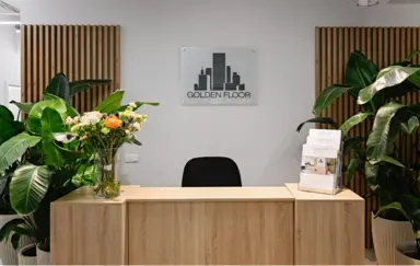 Golden Floor Tower - zdjęcie 2