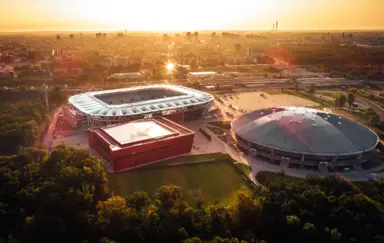 Atlas Arena na tle Łodzi