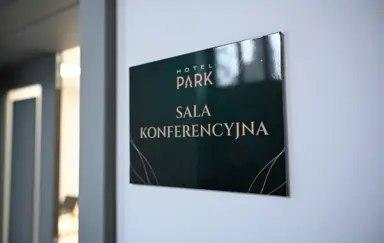 Hotel Park Inowrocław - zdjęcie 2