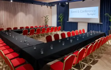 Sala Biała układ podkowa