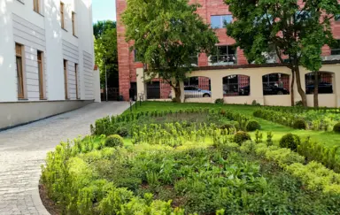 Herbal Hotel - photo 2