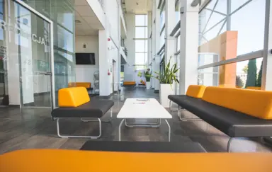 hall na parterze budynku