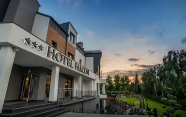 Hotel Falcon - photo 2