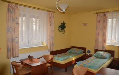 Hotel Restauracja "Pod Dębami" - zdjęcie 5