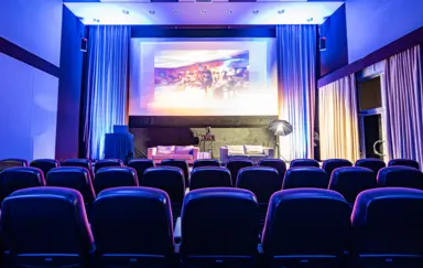 Kino w Hotelu Senator