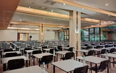Crown Piast Hotel & SPA - zdjęcie 2