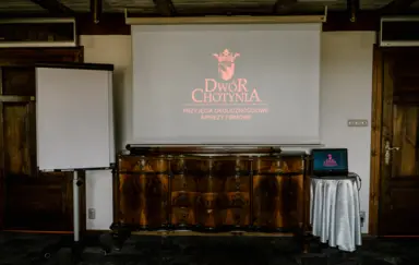Dwór Chotynia - zdjęcie 3